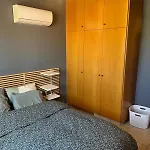 2 Bedroom Flat In Centre アパート ラルナカ