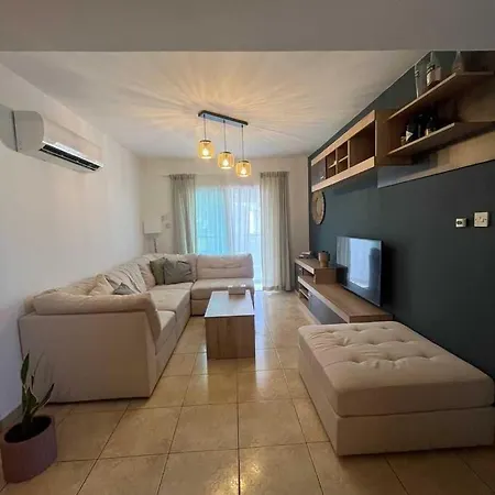 شقة 2 Bedroom Flat In Centre