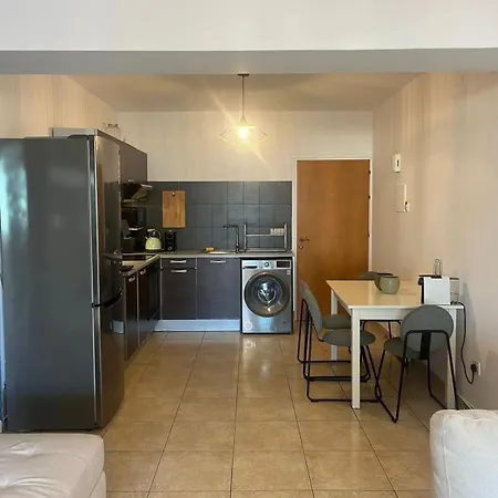 Апартаменты 2 Bedroom Flat In Centre